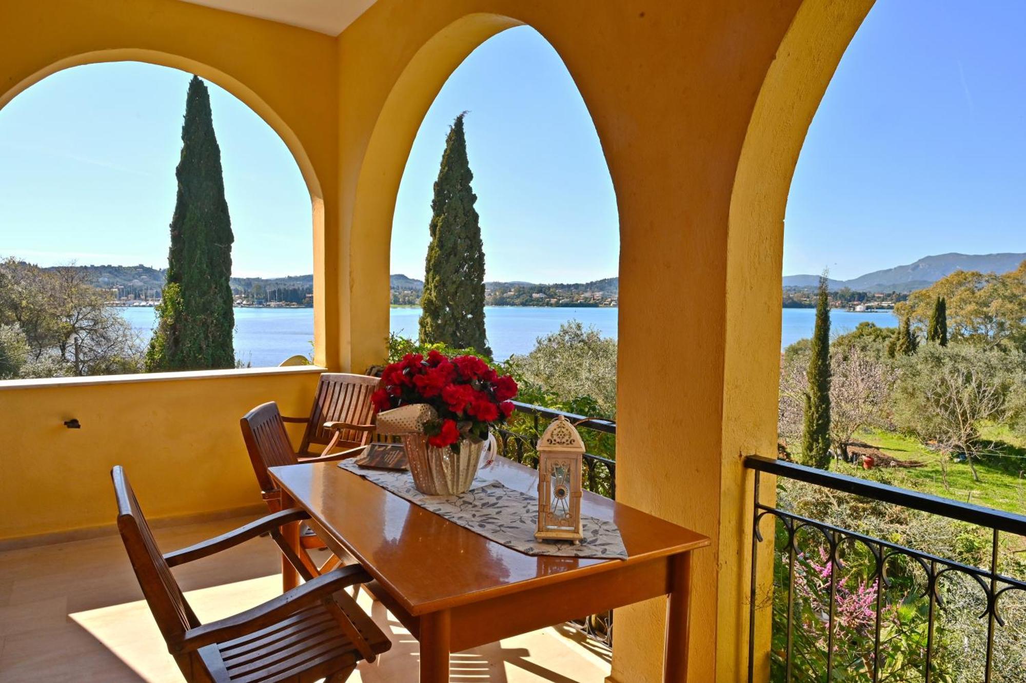 Villa Efterpi Kontokali Exterior foto