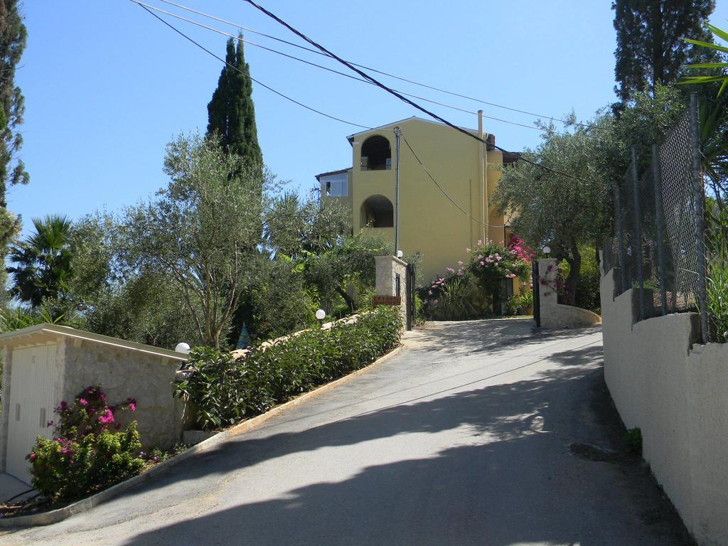 Villa Efterpi Kontokali Exterior foto