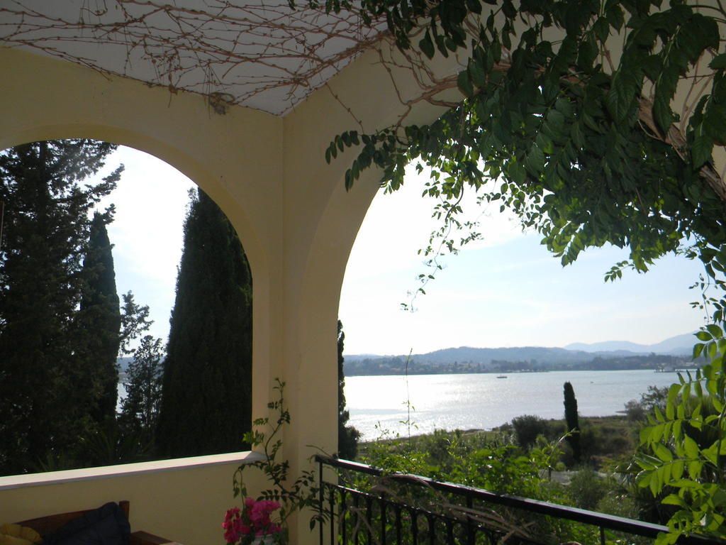 Villa Efterpi Kontokali Exterior foto